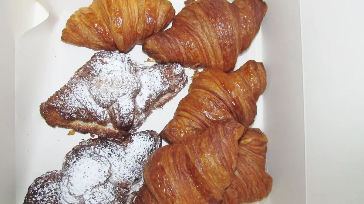 Bridge Patisserie – patisserie in The Soke, Winchester